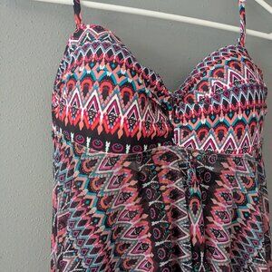NWOT Tankini Top